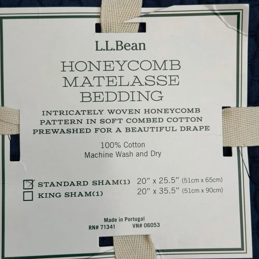 L.L.Bean HONEYCOMB MATELASSE BEDDING NWT Standard Navy Blue Sham